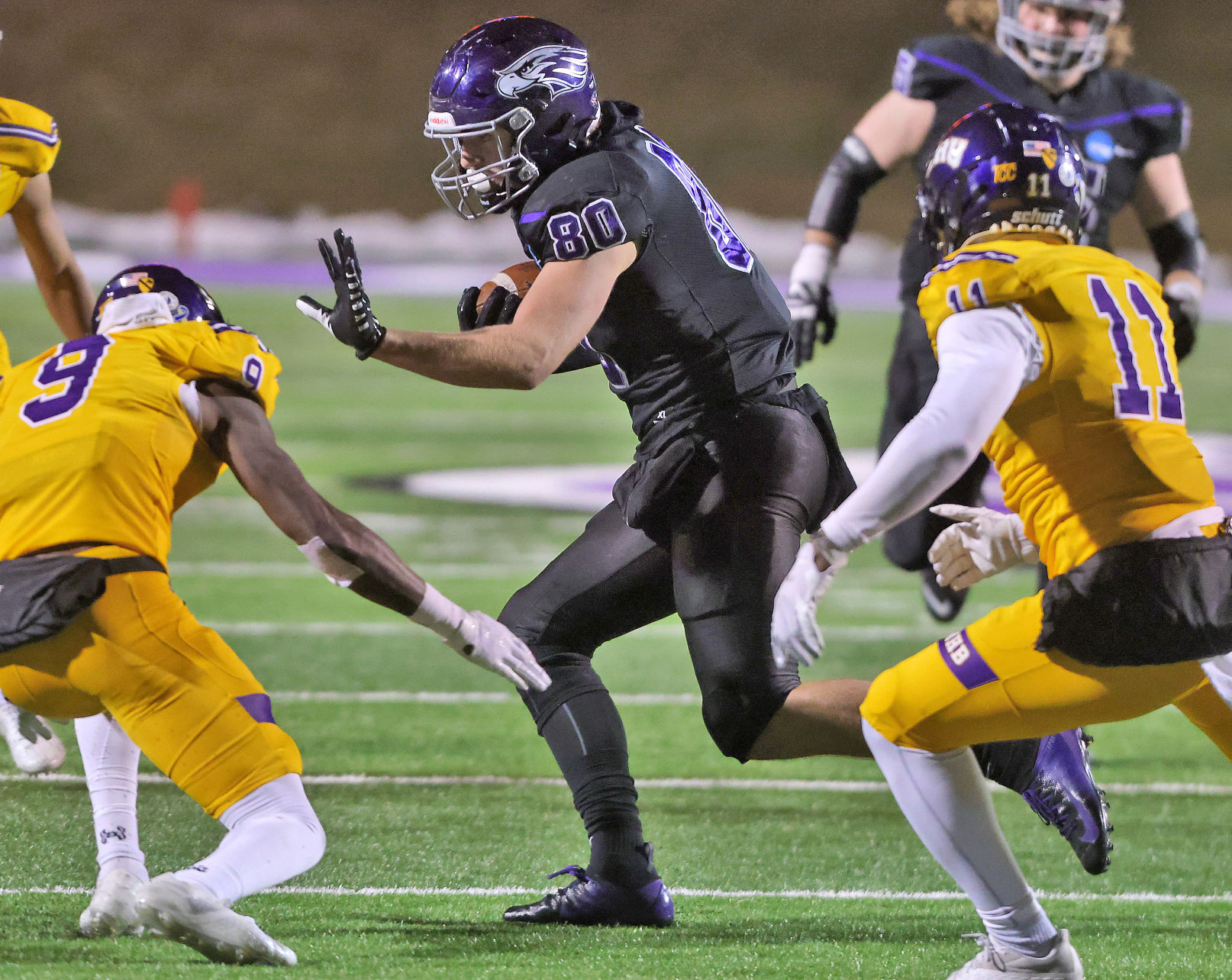JVG_211213_UWFB11